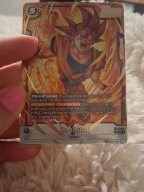 Dragon Ball Super Trading Card - Son Goku (Red/Orange)